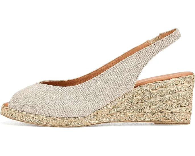 Босоножки Audrey на текстурированном каблуке Andre Assous