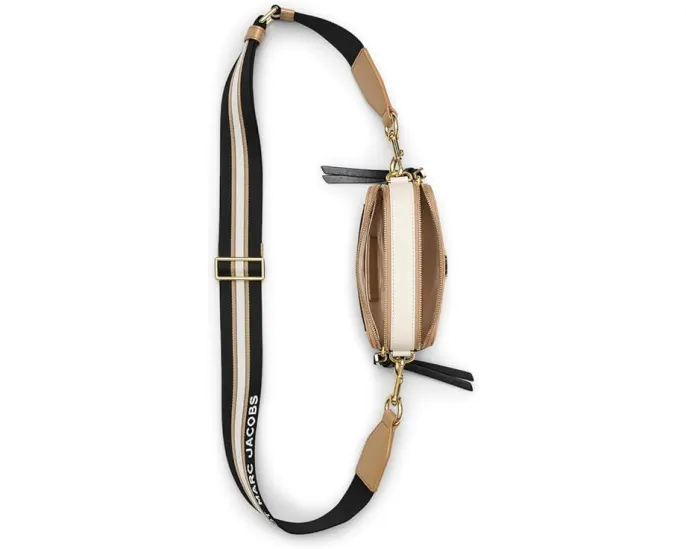 Сумка Marc Jacobs The Snapshot через плечо из натуральной кожи