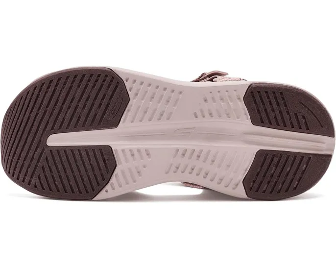 Сандалии SKECHERS On-The-Go Max Cushioning Glide-Step с максимальной амортизацией