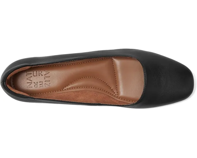 Балетки Kelly Ballet с квадратным носком на небольшом каблуке