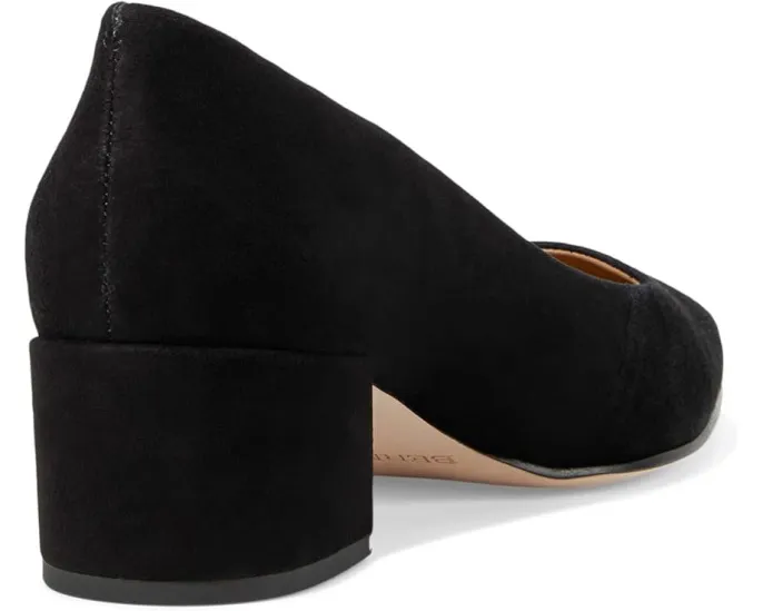 Сандалии Bernardo Millie с заостренным носком на низком каблуке