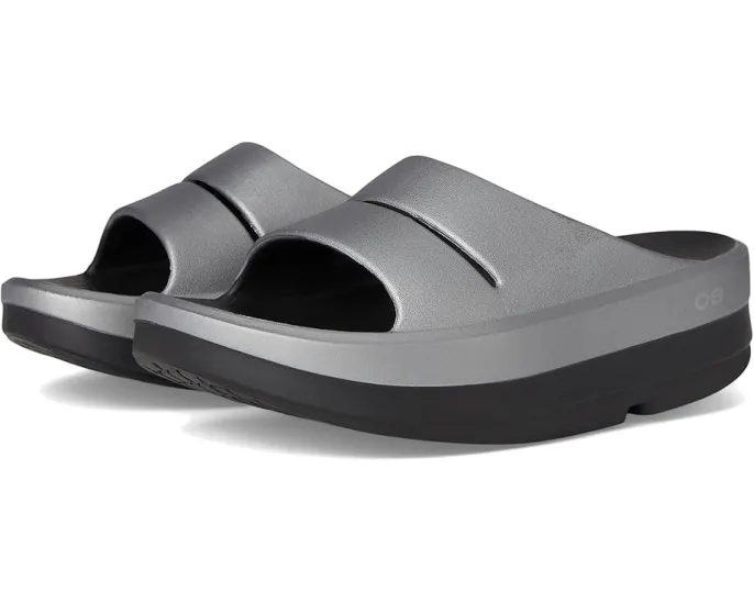 Сланцы OOFOS OOmega OOahh Slide с технологией OOfoam