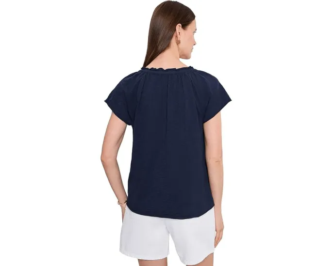 Топ Short Sleeve Ruffle Henley Swing от Mod-o-doc с рюшами