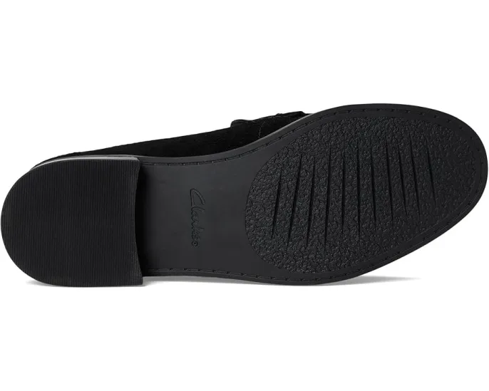 Лоферы Clarks Hana из мягкой замши с бахромой и декоративными шпильками