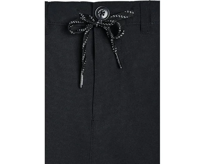 The Midnight Adventures Everywhere Performance Shorts (Big Kid)