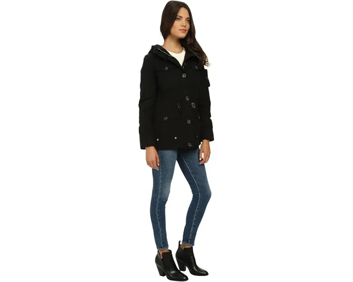 Куртка Levi's Washed Cotton Military с капюшоном и четырьмя карманами