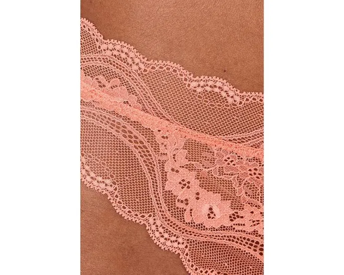 Трусы-стринги Free People Spring Fever из кружева с цветочным принтом