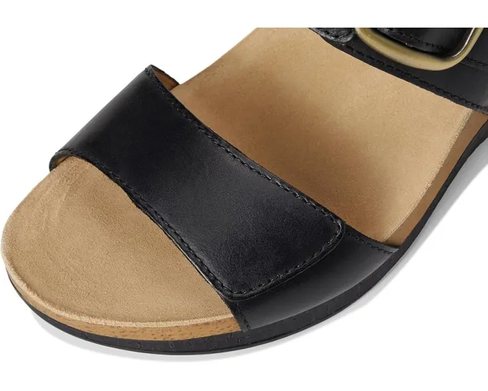 Клоги Dansko Shannon с кисточками и анатомической поддержкой