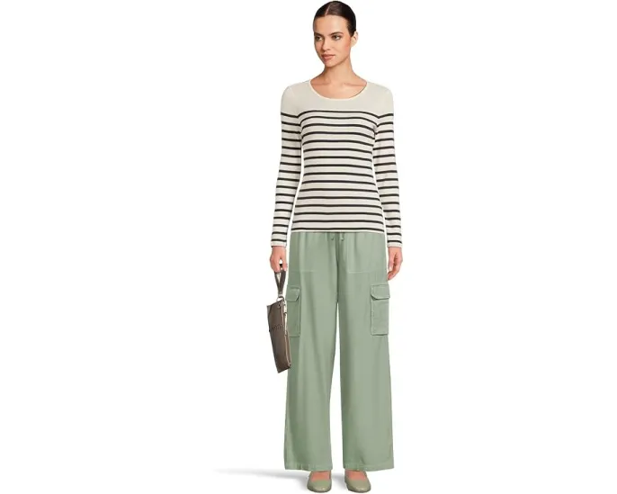 HOBO Vida Wristlet с узором зигзаг и отделением для купюр