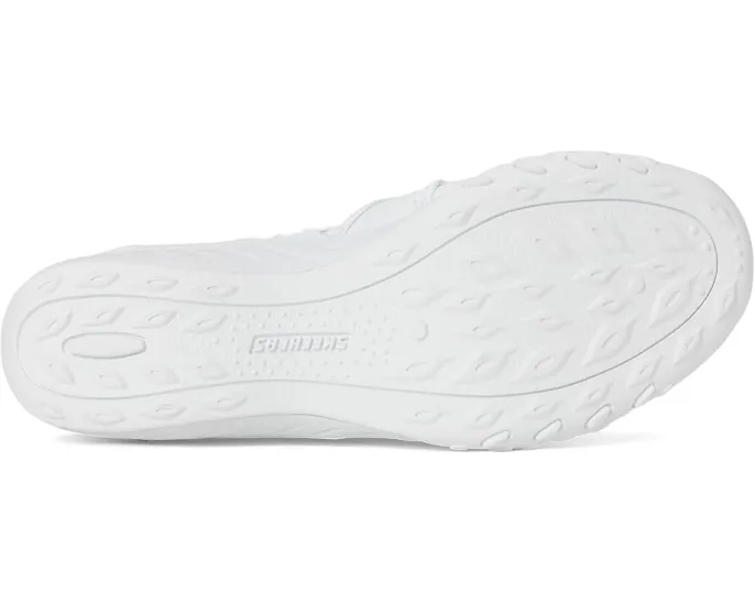 Слипоны Skechers Breathe Easy с эластичным верхом и памятью формы