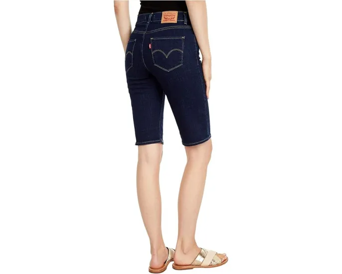 Шорты Bermuda классической длины с пятью карманами от Levi's Womens