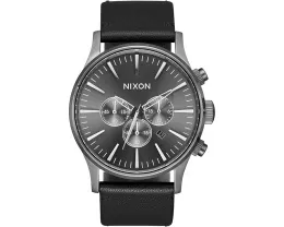 Nixon Sentry Chrono Leather с кожаным ремешком и водонепроницаемостью 100 метров