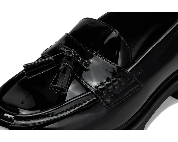 Лоферы Clarks Lauryl Tassel с кисточкой и квадратным каблуком