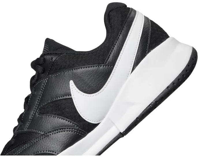 Теннисные кроссовки Nike Court Lite 4 с прочным носком и поддержкой