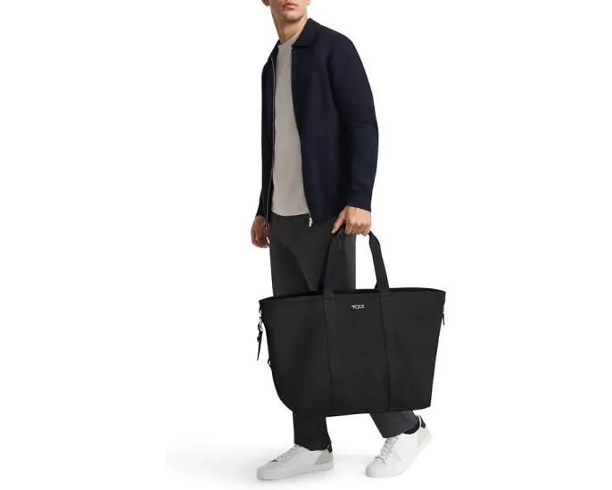 Большая дорожная сумка Tumi Essential East West из баллистического нейлона