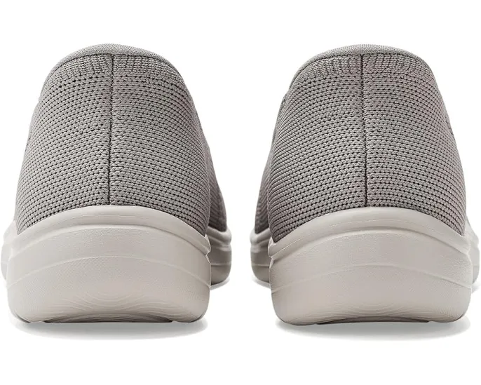 Кроссовки Skechers Hands Free Slip-Ins On-The-Go Flex Radiant Sloane