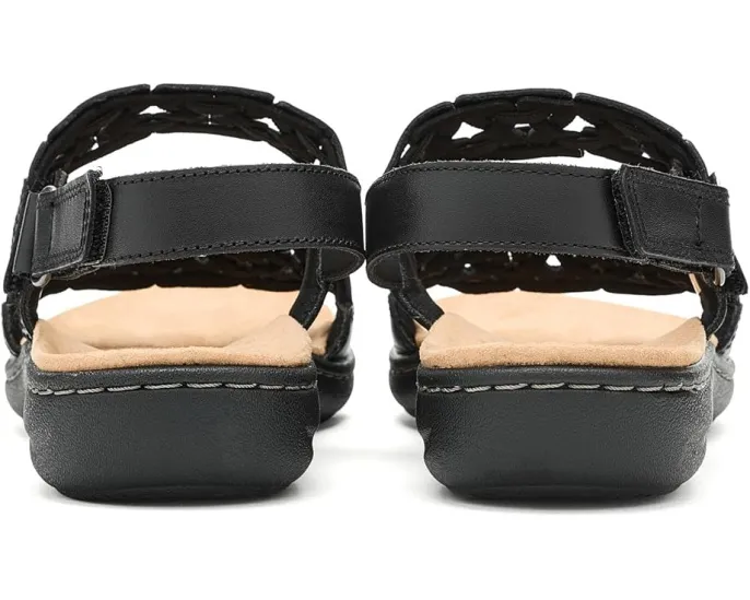 Сандалии Clarks Laurieann Lily с регулируемой застежкой и стелькой Ultimate Comfort
