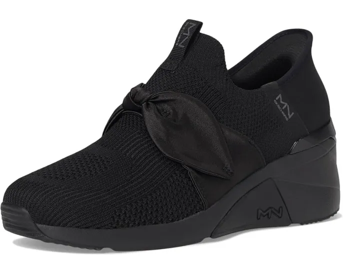 Безшнуровочные слипоны A Wedge Enzie с вставкой под пятку и стелькой Memory Foam