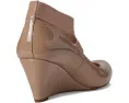 Туфли-лодочки Jessica Simpson Saedra на платформе с миндалевидным носком