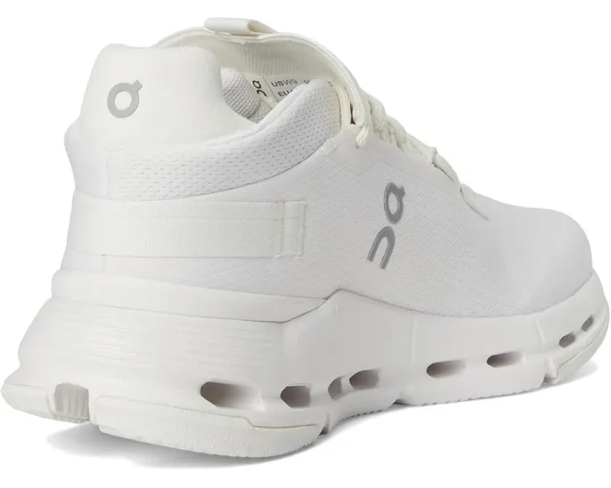 Кроссовки On Cloudnova Form 2 с пеной Zero-Gravity и улучшенной посадкой