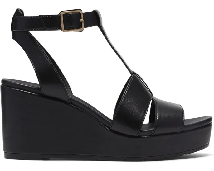Ботинки Sabina Hope от Clarks с контурной стелькой