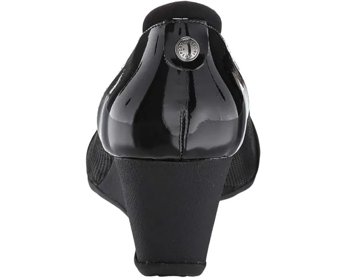 Босоножки Anne Klein Sport Timeout Wedge Heel на танкетке