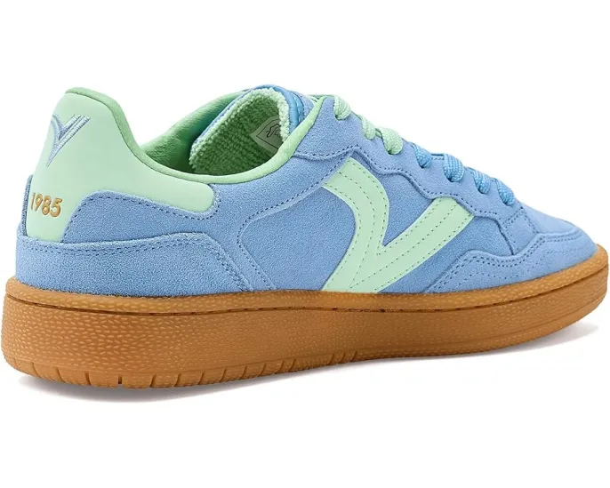 Кроссовки Victoria Smash из мягкой замши на резиновой подошве