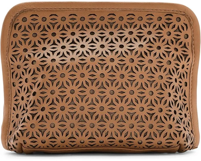 Косметичка Beauty от HOBO из кожи с магнитной застежкой