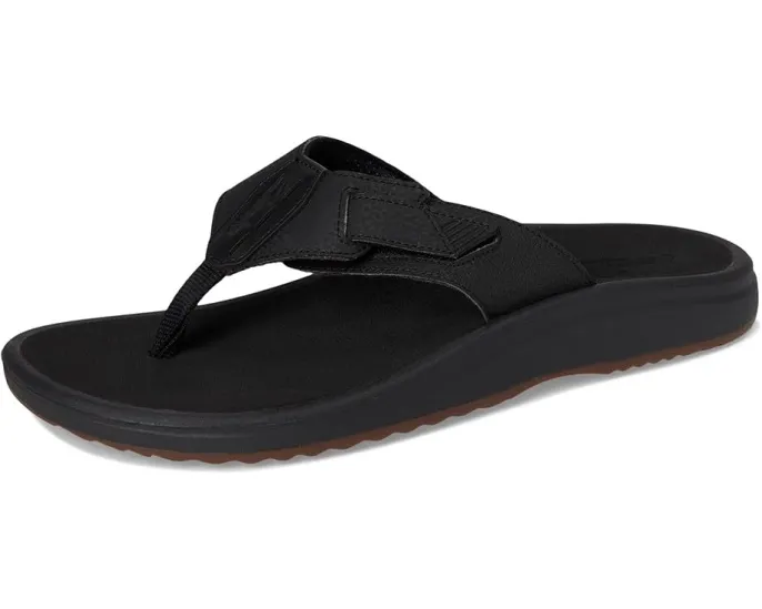 Сандалии Clarks Breeze с регулируемым ремнем и стелькой из ЭВА