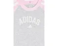 Детский комбинезон adidas Kids с регланными рукавами и принтом