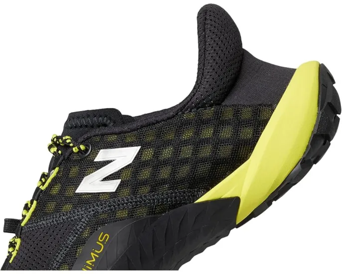 Трейловые кроссовки New Balance Minimus Trail с подошвой FuelCell