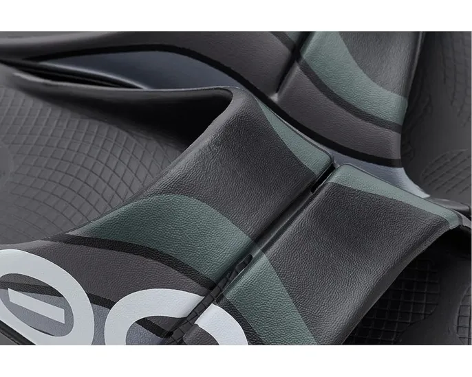 Сандалии OOFOS Ooaah Sport Slide с технологией восстановления OOfoam