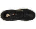 Теннисные кроссовки New Balance 696v6 с легким дизайном и немаркой подошвой NDurance
