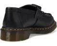 Мокасины Dr. Martens Adrian с кисточками и подошвой Airwair