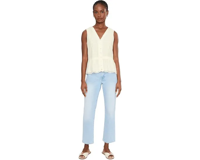 Топ с кружевной отделкой Lace Trim Shell от Vince Camuto