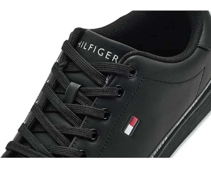 Кроссовки Tommy Hilfiger Levinz с контрастным брендингом и круглым носком