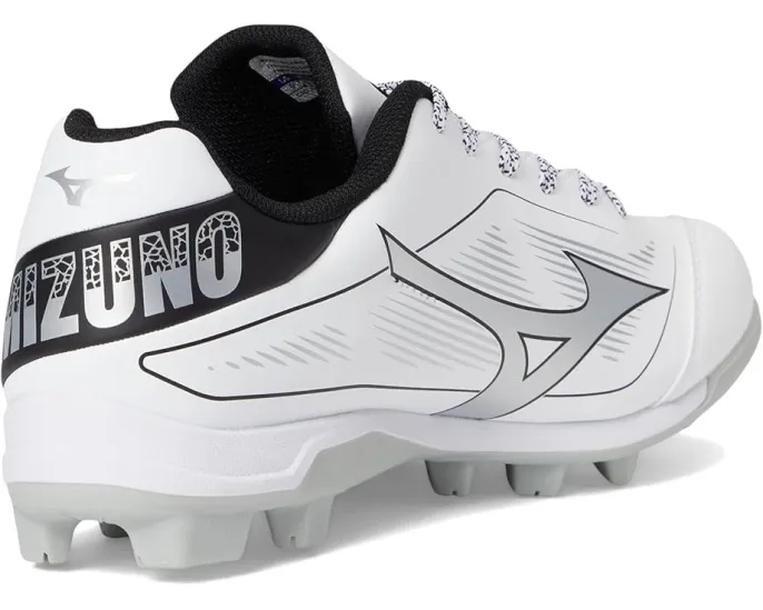 Бутсы Mizuno Cushionrevo Diamond TPU с пластиковым верхом и низким силуэтом