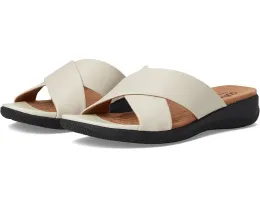 Сандалии SoftWalk Tillman с открытым носком и перекрещивающимися ремешками