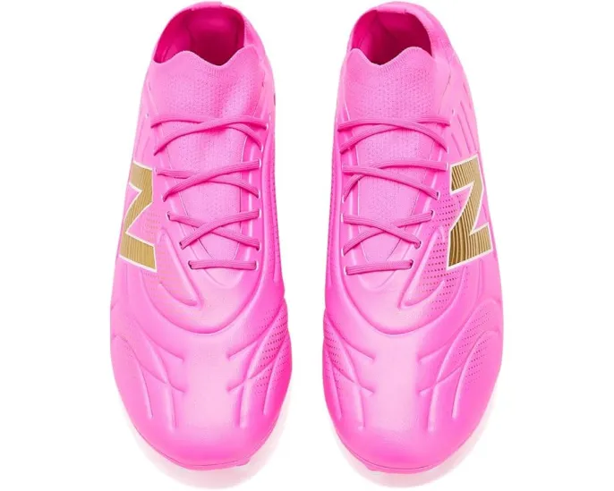 Бутсы New Balance Tekela Team Low Mg V5 розовые для скорости и контроля