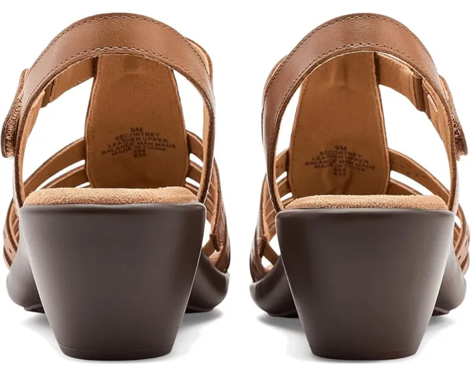 Сандалии Easy Spirit Cortney на платформе с поддержкой свода стопы