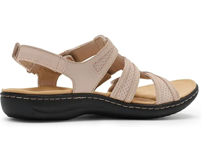 Сандалии Laurieann Ivy Clarks из черной кожи с регулируемой липучкой и стелькой Ultimate Comfort