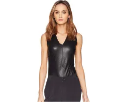 Боди Commando с V-образным вырезом из экокожи