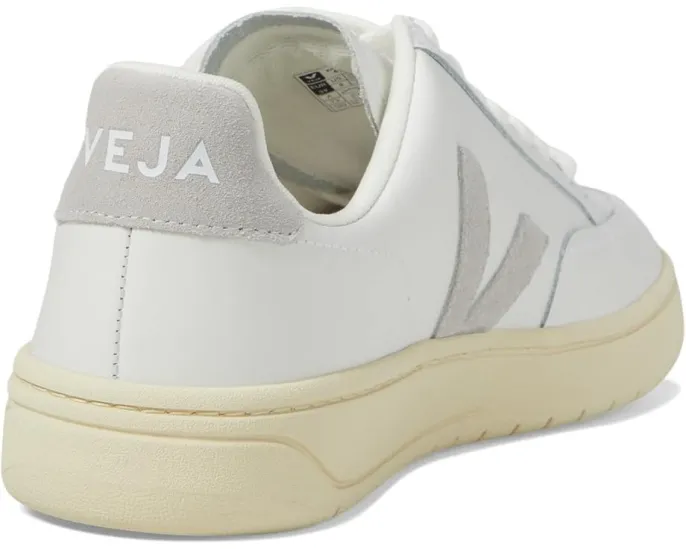 Кроссовки VEJA V-12 из натуральной кожи с перфорацией
