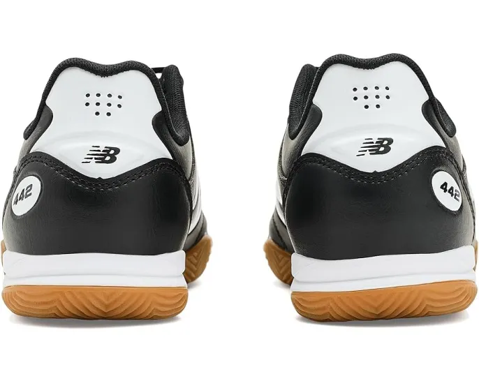 New Balance 442 Team IN V3 бутсы для футбола на твердое покрытие