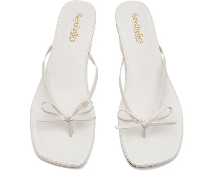 Сандалии Perfect Wish от Seychelles с квадратным носком и бантом