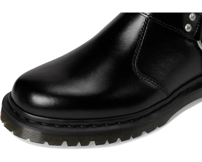 Chelsea ботинки Dr. Martens 2976 Harness из черной анилиновой кожи с декоративными шпильками