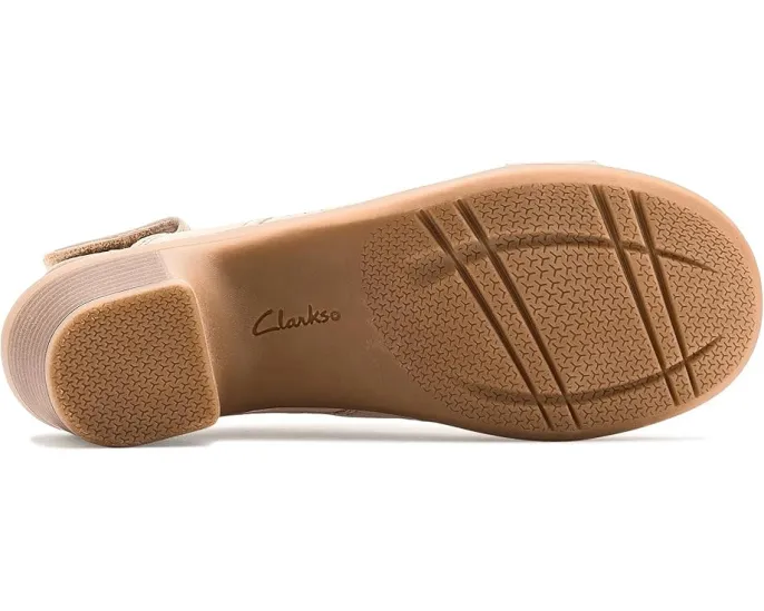 Босоножки на устойчивом каблуке Clarks Emily 2 Mist с регулируемой застежкой