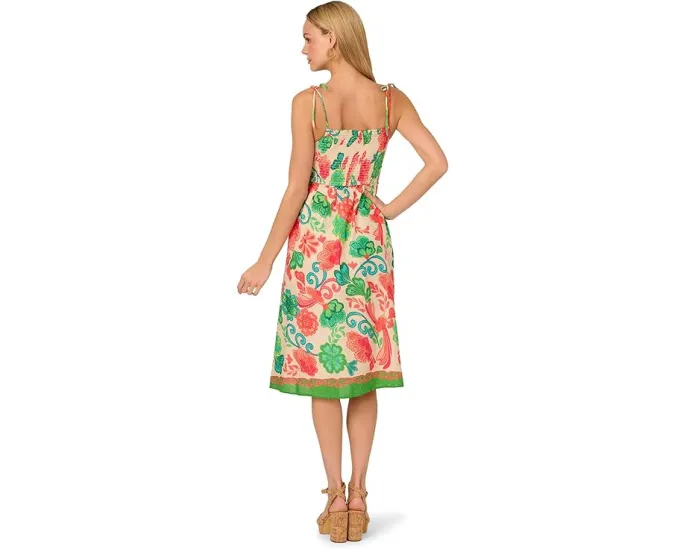 Платье Adrianna Papell с присборенной талией и цветочным принтом