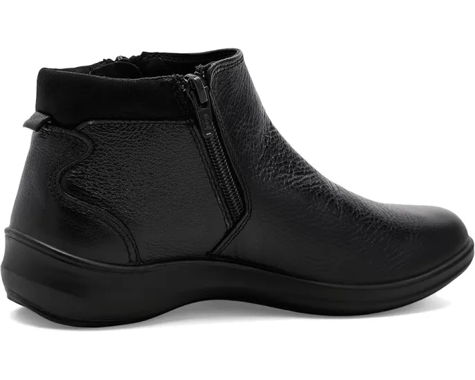 Ботинки Chelsea Winnow с боковой молнией и круглым носком