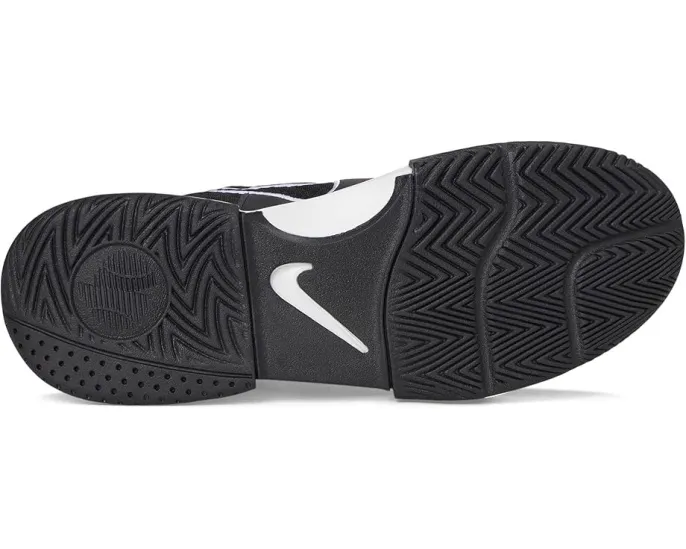 Теннисные кроссовки Nike Court Lite 4 с прочным носком и поддержкой